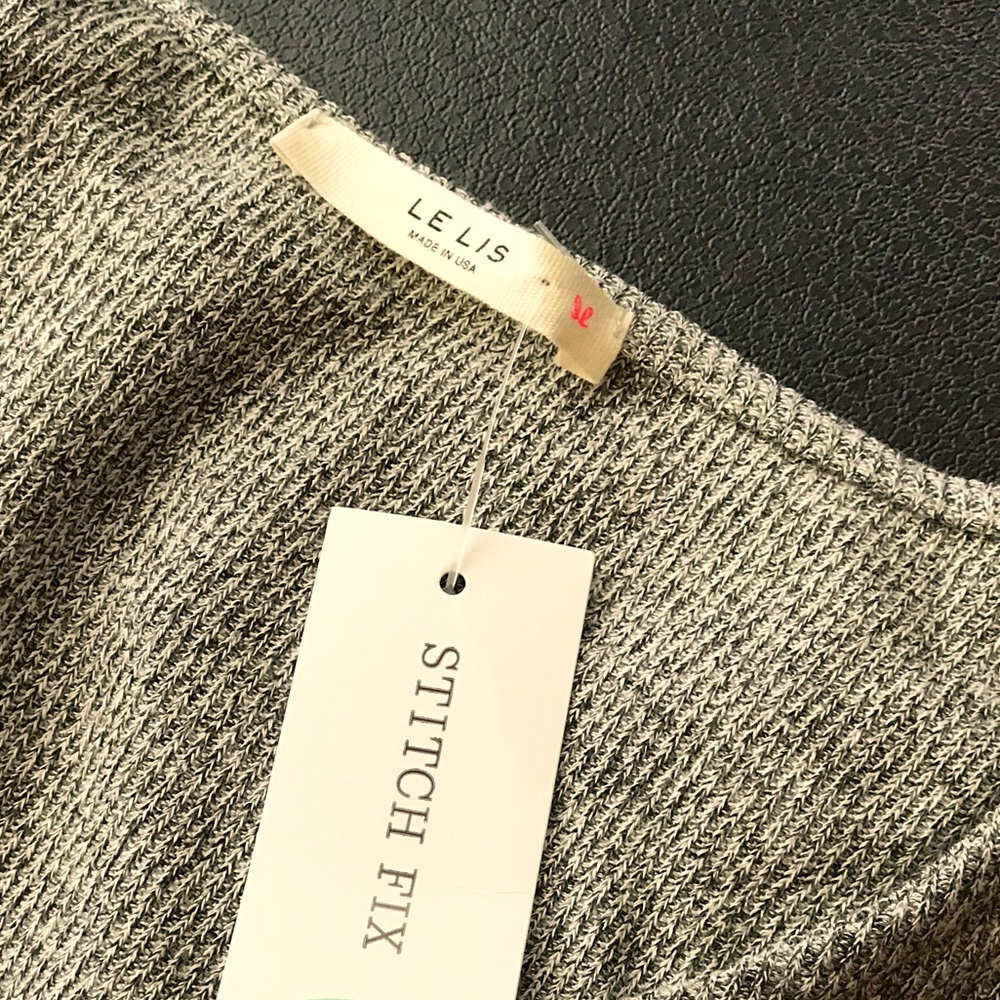 NWT Twisted Knot Knit Top